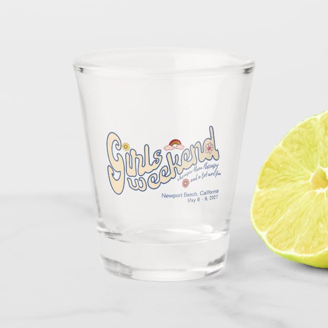 Girls Weekend billiger als Therapie und viel mehr  Schnapsglas (Vorderseite)