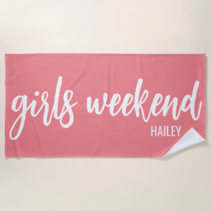 Girls Weekend Monogram Beach Handtuch
