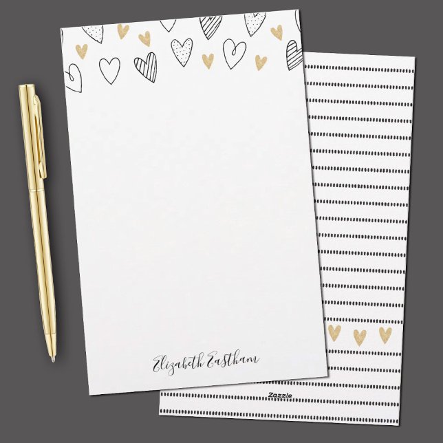 Girly Black Gold Heart Feminine Script Briefpapier (Elegant gold and black hearts and stripes stationery paper. Personalize it with your name.)