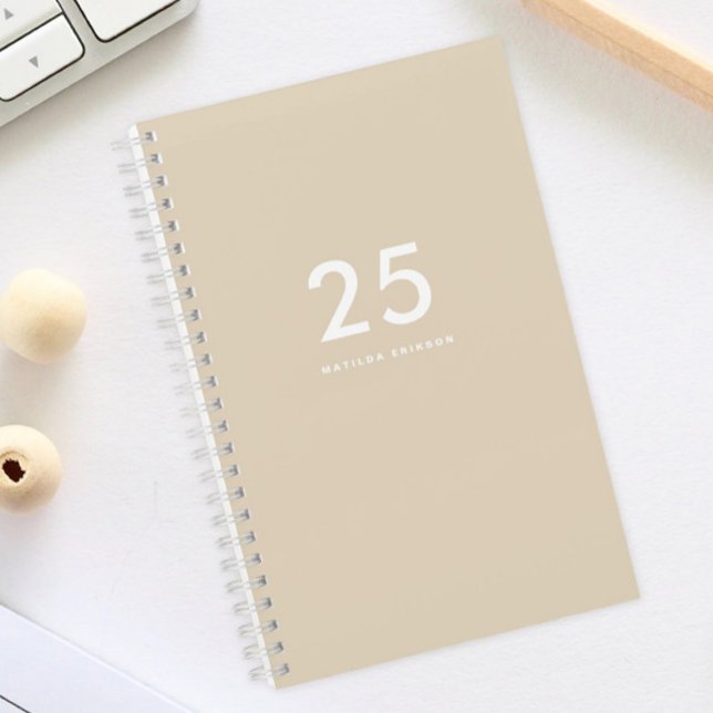 Girly Classy Name Beige Notizbuch (Von Creator hochgeladen)