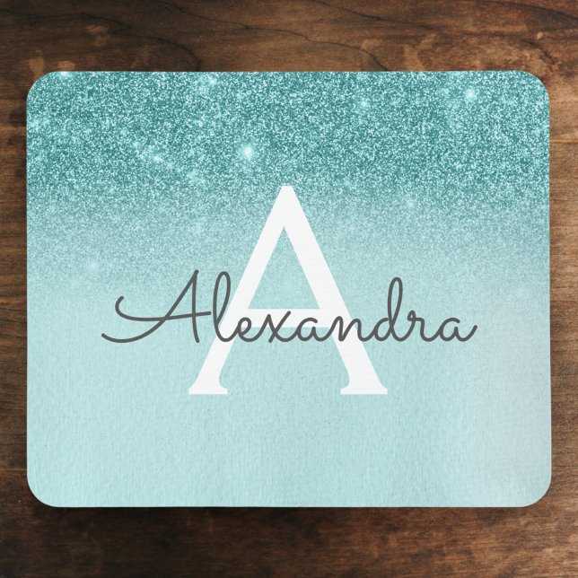 Girly Glam Aquamarin Blue Glitzer Monogram Ombre Mousepad (Von Creator hochgeladen)