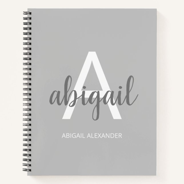 Girly Grey Modern Monogram Name Notizbuch (Vorderseite)