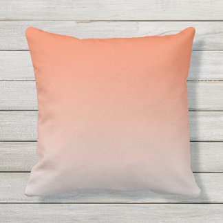 Girly Modern Orange Ombre Kissen