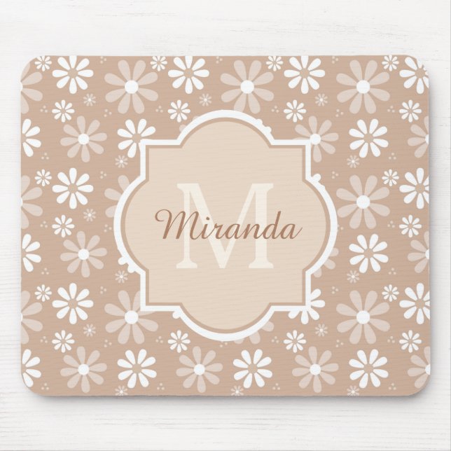 Girly Monogram Niedlich Tan Daisy Blume und Name Mousepad (Vorne)