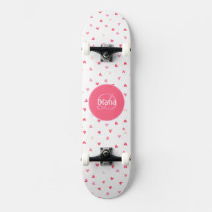 Girly Monogram niedliche Herzen mit Namen Skateboard