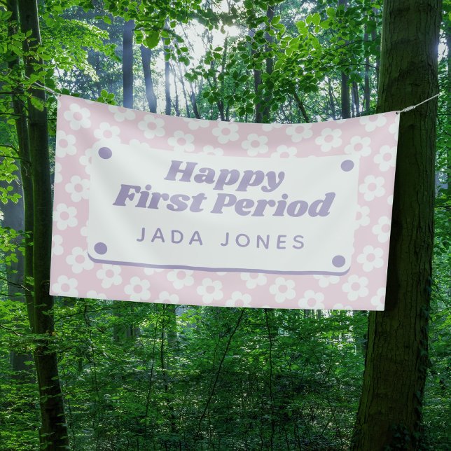 Girly Niedlich Pastel Pink Blume Erste Periode Par Banner (In Situ in forest)