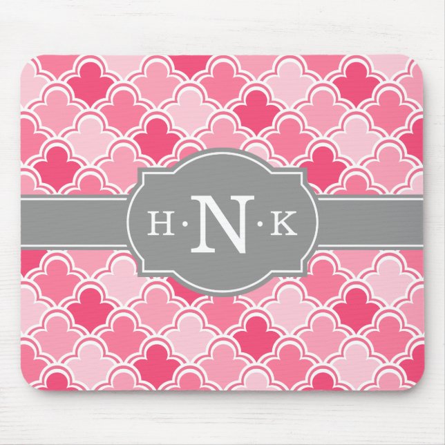 Girly Pink Scallop Muster Grau Monogramm Mousepad (Vorne)