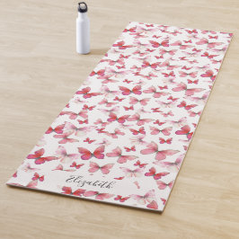 Girly Red Butterflies Individuelle Name Yogamatte