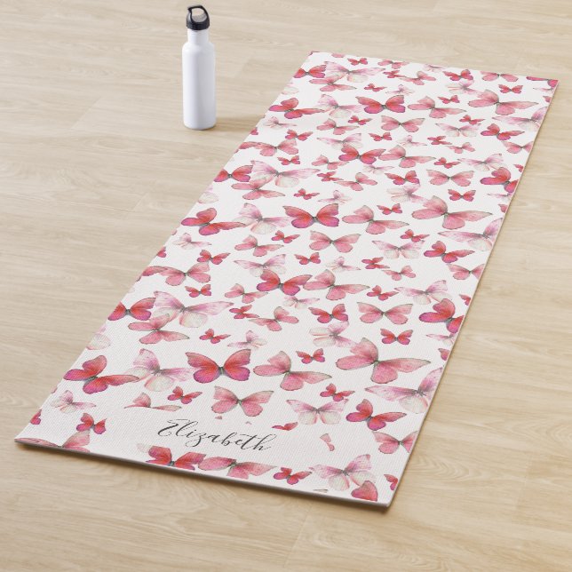Girly Red Butterflies Individuelle Name Yogamatte (Beispiel)