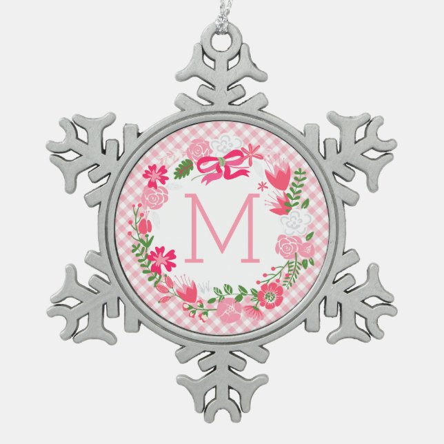 Girly rosa Blumenwreath-personalisiertes Monogramm Schneeflocken Zinn-Ornament (Vorderseite)