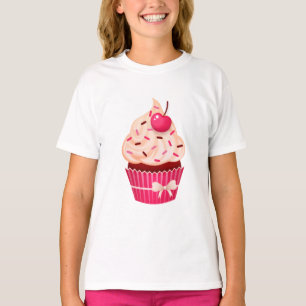 Girly rosa kleiner Kuchen mit besprüht und Kirsche T-Shirt