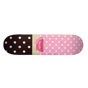 Girly Teacup-Rosa und Brown-Tupfen-Bogen und Name Skateboard