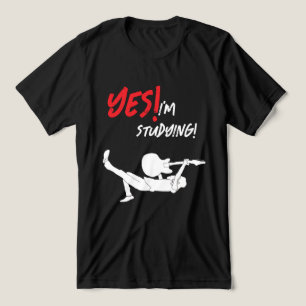 Gitarre spielender Schüler beim Lernen für die Sch Tri-Blend Shirt