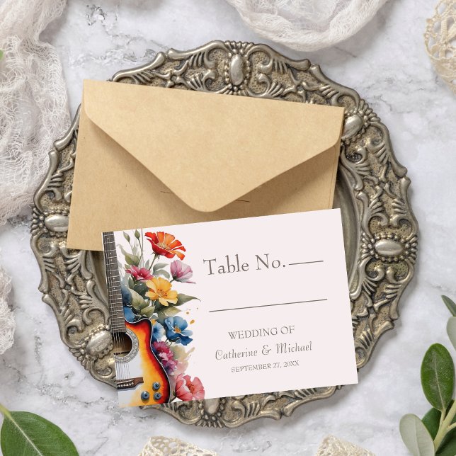 Gitarre Wildblume Musical Country Spring Wedding Platzkarte (Von Creator hochgeladen)