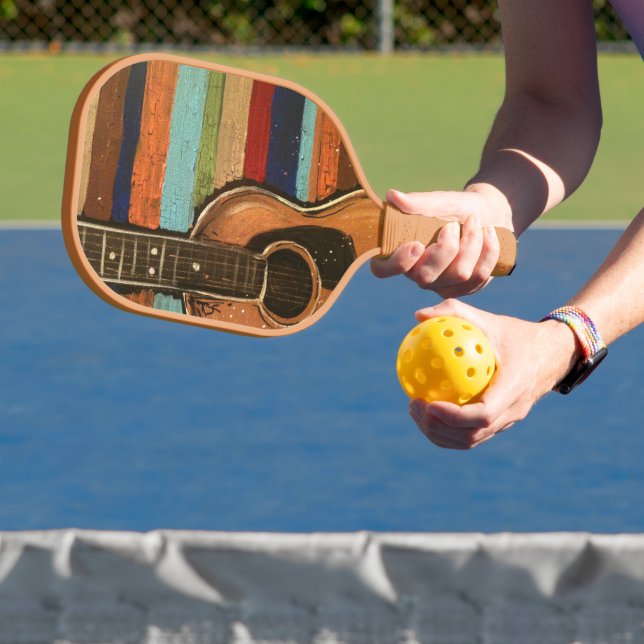 Gitarrenmalerei mit gestreiftem Hintergrund Pickleball Schläger (InSitu)