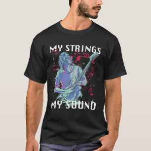 Gitarrenmann spielt. Meine Strings, mein Klang. Mu T-Shirt
