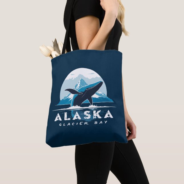 Glacier Bay Whale - Alaska (Von Nahem)