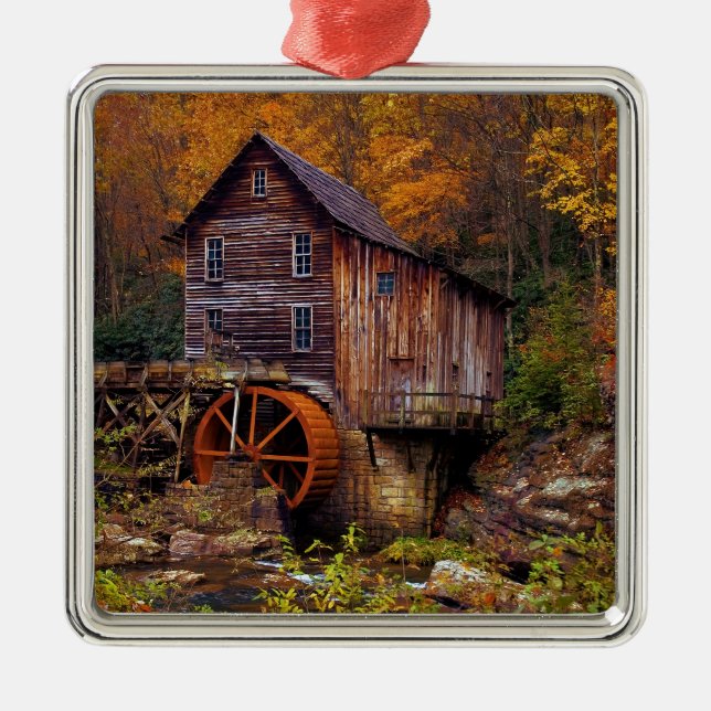 Glade Creek Grist Mill Silbernes Ornament (Vorne)