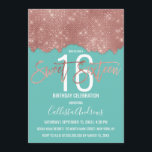 Glam Aquamarine Rose Gold Glitzer Farbblock Sweet  Einladung<br><div class="desc">Diese glamouröse und schicke Einladung Sweet 16 ist das perfekte Design für ein glänzendes und modernes Event. Das Design besteht aus einem eleganten und trendigen Imitat gedruckt Rose Gold funkelnd Glitzer-Sequenzer, künstlerisch geschnitten Farbblock auf einem einfachen, aquamarinen blauen Hintergrund. Auch die Rose Gold Pinselstrich Typografie ist ein Merkmal dieser Glam...</div>