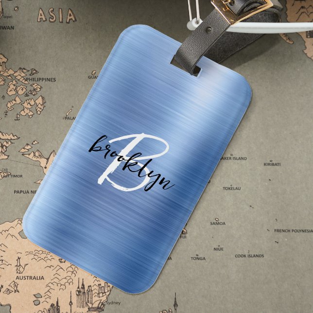 Glam Blue Brushed Metal Schwarz-weiß Monogram Gepäckanhänger (Von Creator hochgeladen)
