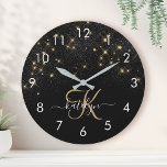 Glam Gold Glitzer Diamond Sparkle Elegantes Monogr Runde Wanduhr<br><div class="desc">Erstellen Sie Ihre eigene personalisierte Schwarz-Gold-Diamant-Funkeltakte mit Ihrem eigenen Monogramm und Namen.</div>