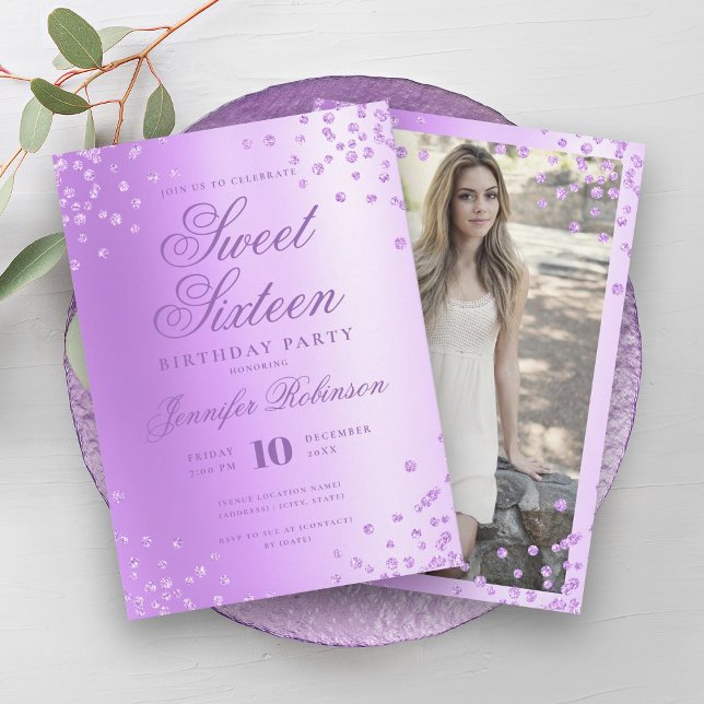 Glam Lila Foil Glitzer Confetti Foto Sweet 16 Einladung (Glam Purple Foil Glitter Confetti Photo Sweet 16 Invitation)