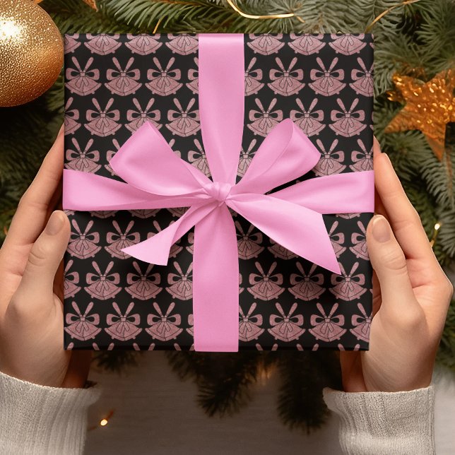 Glam Pink Glitzer Glocken auf Schwarz Urlaub Geschenkpapier (Von Creator hochgeladen)