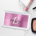 Glam Pink Schwarz-weiße Monogramm aus gebürstetem  Visitenkarten Dose<br><div class="desc">Dieses trendige,  moderne Visitenkartengehäuse mit Monogramm und Vornamen in Schwarz-Weiß-Schrift auf einem stilvollen rosa Imitat mit Metallhintergrund.</div>
