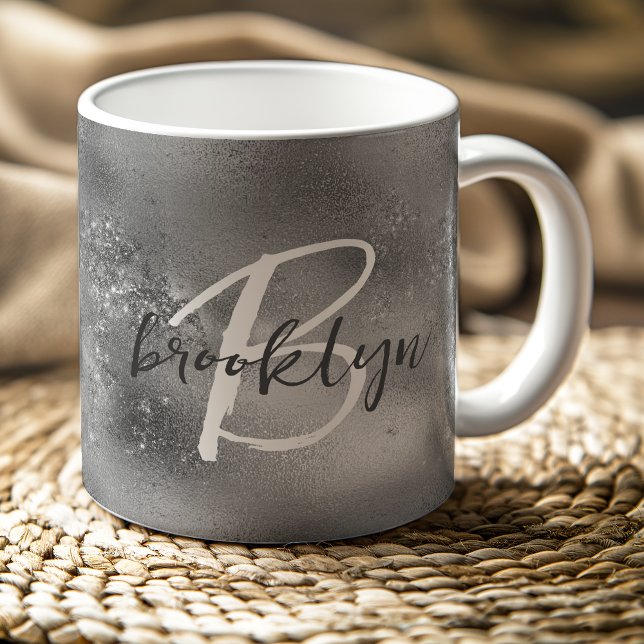 Glam Silver Trendy Script Monogram Kaffeetasse (Von Creator hochgeladen)