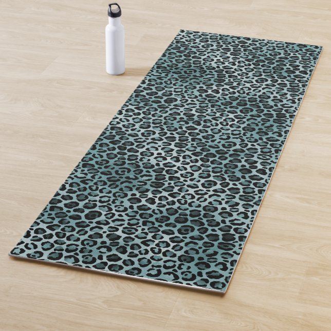 Glam Türkis Aquamarin Blue Leopard Print Ombre Yogamatte (Beispiel)