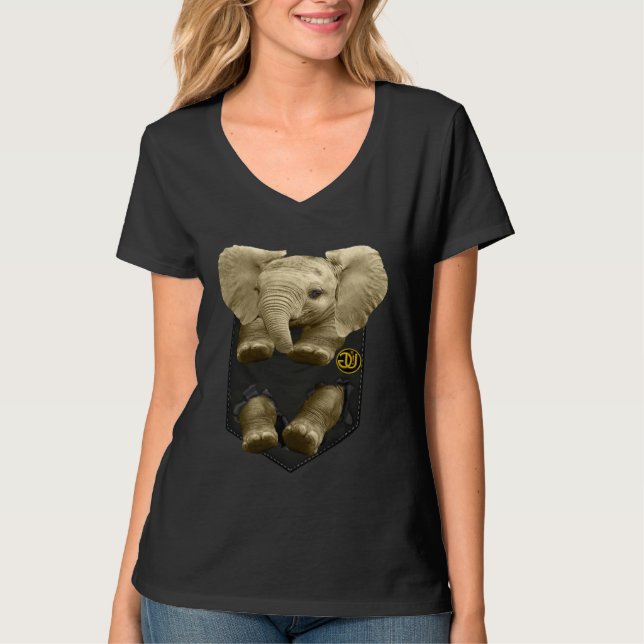 GlamnU Baby Elephant In Pocket Cute  Graphic Anima T-Shirt (Vorderseite)