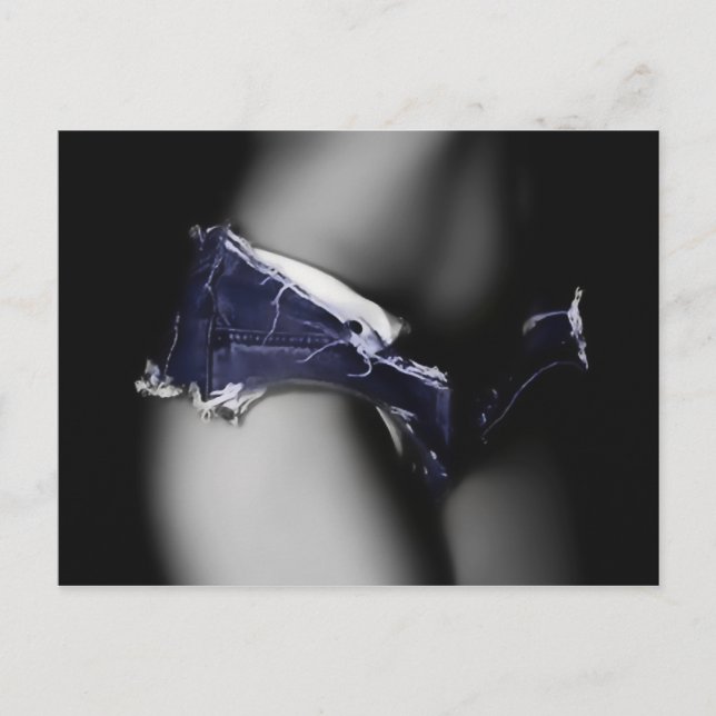 Glamour Girl posiert in Jeans Shorts, perfekt Körp Postkarte (Vorderseite)