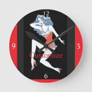 Glamour Model Posing Thunder_Cove Runde Wanduhr