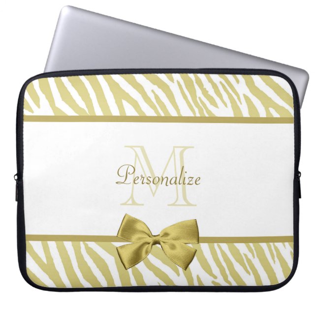 Glamour White and Gold Zebra Print mit Namen Laptopschutzhülle (Vorderseite)