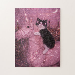 Glamouröse Einhornkatze unter der funkelnden Stadt Puzzle