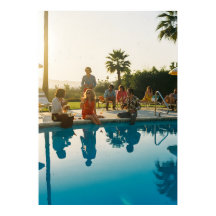 Glamouröse Poolszene – Vintage-inspiriertes Reisen