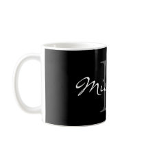 Glamouröse Tasse von Monogramm-Kaffee, schwarz und