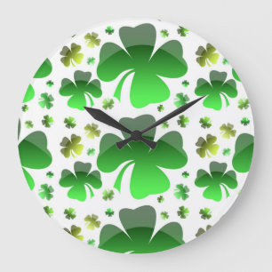 Glänzende Shamrocks Große Wanduhr