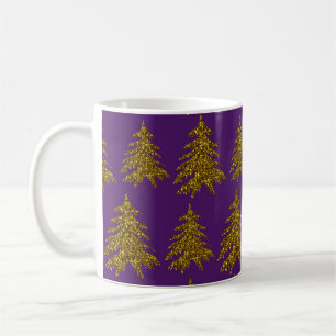 Glänzender Weihnachtsbaum aus Gold auf violettem H Kaffeetasse