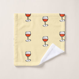 Glas Wein auf Orange Waschlappen