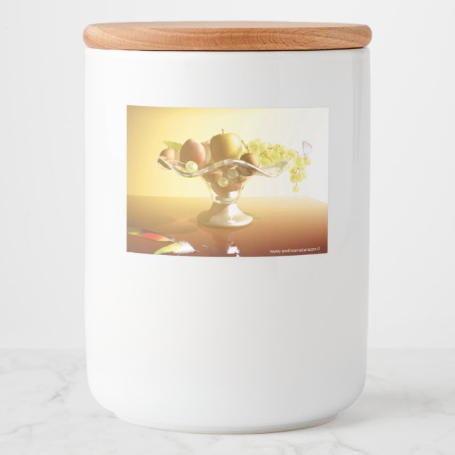 Glaskorb mit Früchten und Batterie Lebensmitteletikett (Vorderseite)