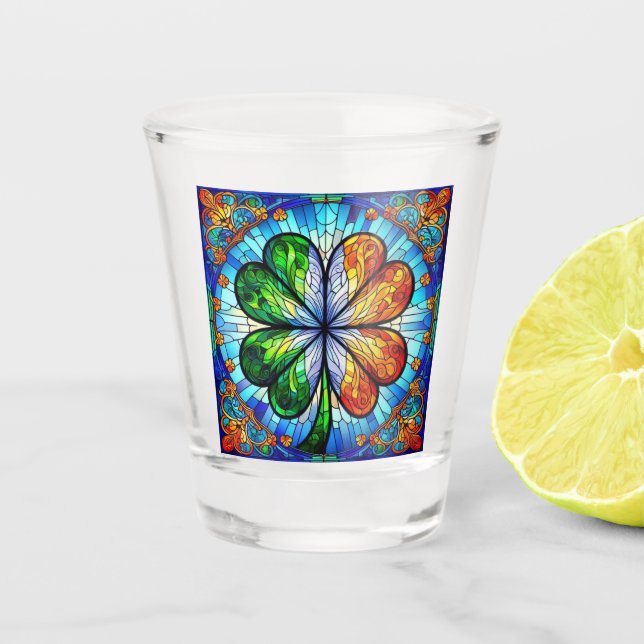 Glass Saint Patrick's Day Irish Clover Schnapsglas (Vorderseite)