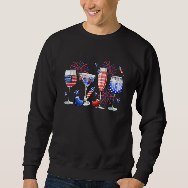 Glasses Red Wine Glasses Blue USA Flag Fireworks 4 Sweatshirt (Vorderseite)