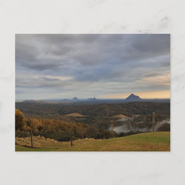 Glasshouse Mountains Queensland Postkarte (Vorderseite)