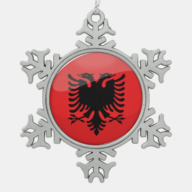 Glatte runde albanische Flagge Schneeflocken Zinn-Ornament (Vorderseite)