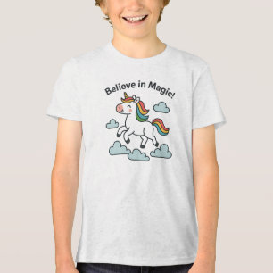 Glaube an das magische Regenbogen-Einhorn-Design Tri-Blend Shirt