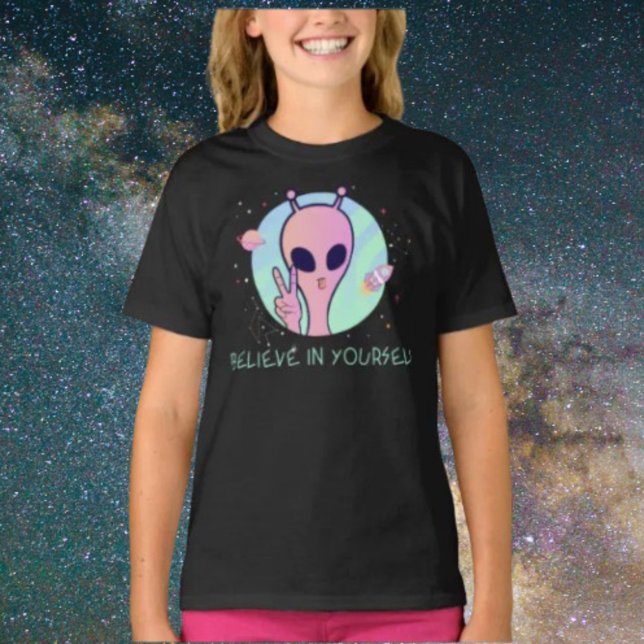Glaube an dich selbst Pink Alien Kinder Shirt (Von Creator hochgeladen)