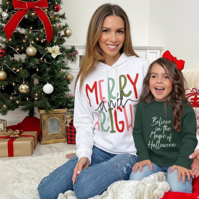 Glaube an die Magie der Halloween-Typografie Sweatshirt (Believe in the Magic of Halloween Typography Sweatshirt)