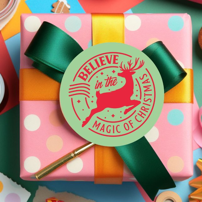 Glaube an die Magie der Weihnachtszeit Runder Aufkleber (Von Creator hochgeladen)
