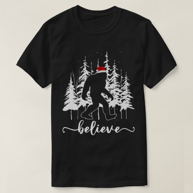 Glaube Bigfoot Light Santa Squatch Weihnachtsbaum T-Shirt (Design vorne)